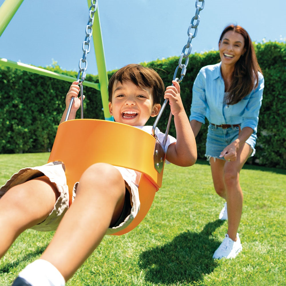 2-in-1 Spielgerät mit 2 verschiedenen Schaukelmodellen